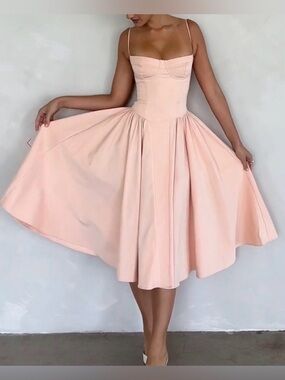 NEW House OF CB Womens Samaria Corset Fit & Flare Dress in Peach Sz M PLUS CUP
